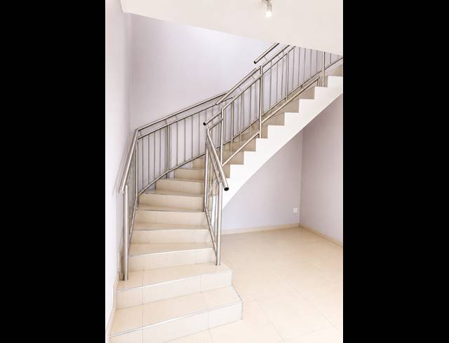8 BEDROOM HOUSE FOR SALE IN BENDOR